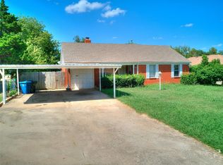 419 E Atkinson Dr, Midwest City, OK 73110