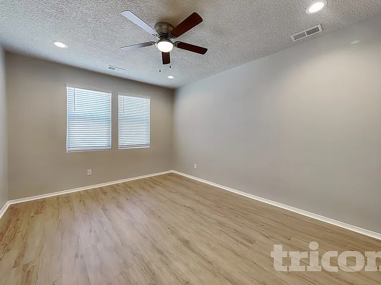 1806 Valle Vista Rd NW — Photo 7