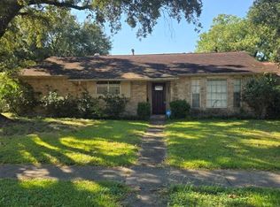 5811 Ludington Dr, Houston, TX 77035