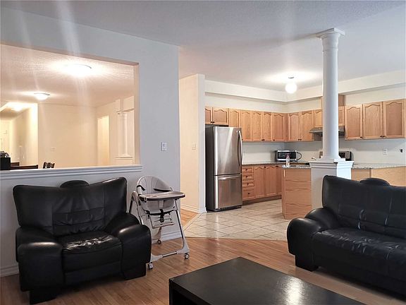 3rd image of 269 Helen Ave