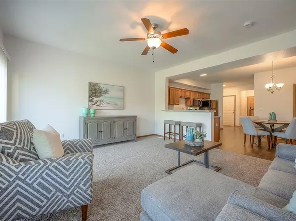 10344 Sloan Ave, Kansas City, KS 66109