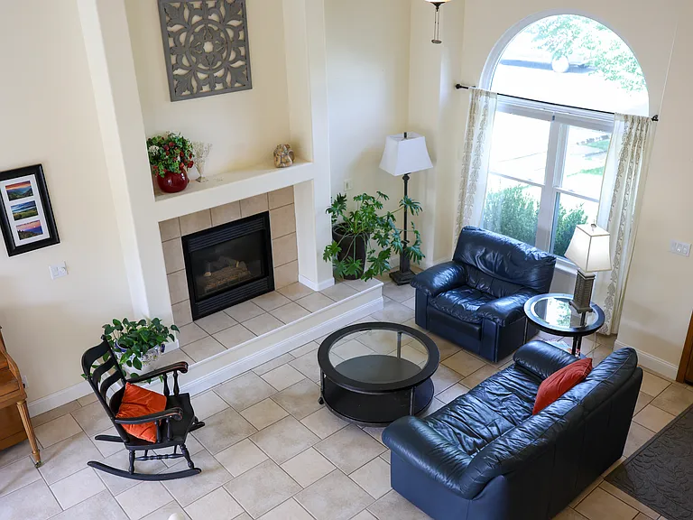 5970 Grapevine Dr — Photo 15