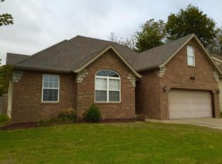 1249 W Maplewood St, Springfield, MO 65807