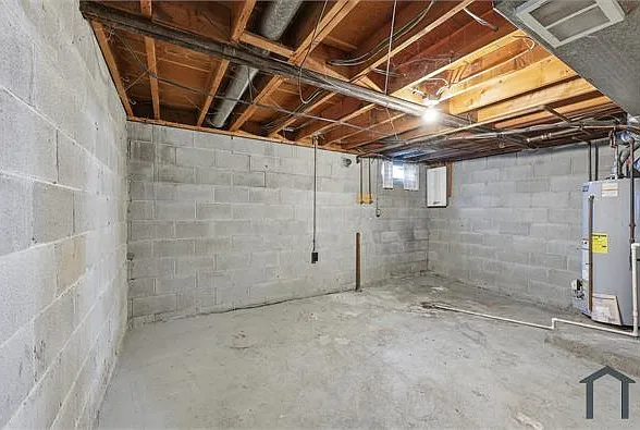 1759 Lonsdale Rd #C — Photo 16