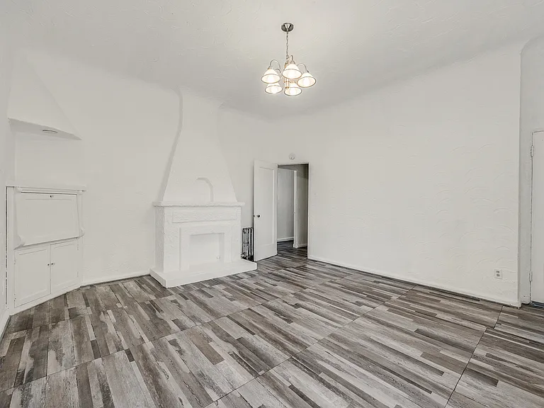 1619 Walnut St #C — Photo 23