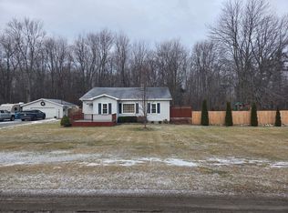 857 N Huron Rd, Linwood, MI 48634