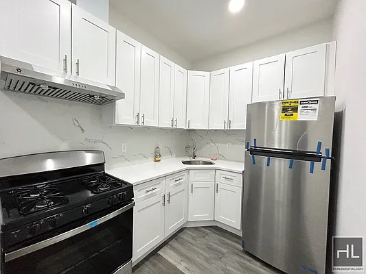 Rented by Highline Residential | media 2