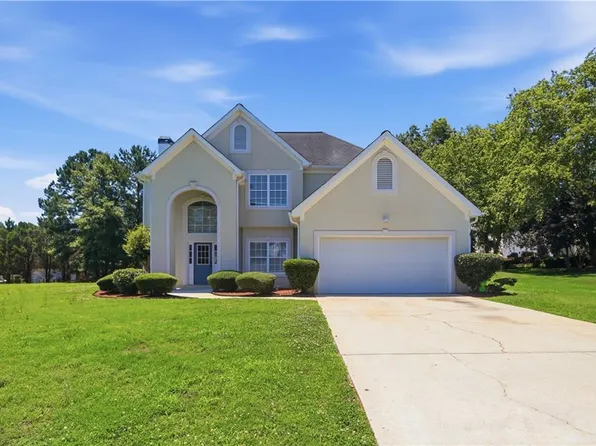 640 Autumn Leaf Cir, McDonough, GA 30253