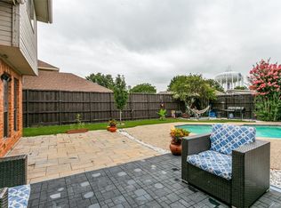 2090 Briarcliff Rd, Lewisville, TX 75067