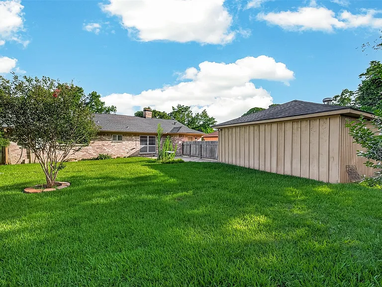 22110 Provincial Blvd — Photo 37