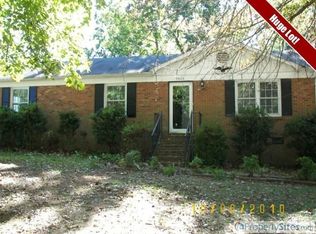 9808 Windrift Rd, Charlotte, NC 28215