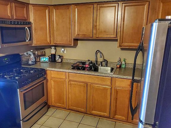 5th image of 17262 S 71st Ct Unit 9