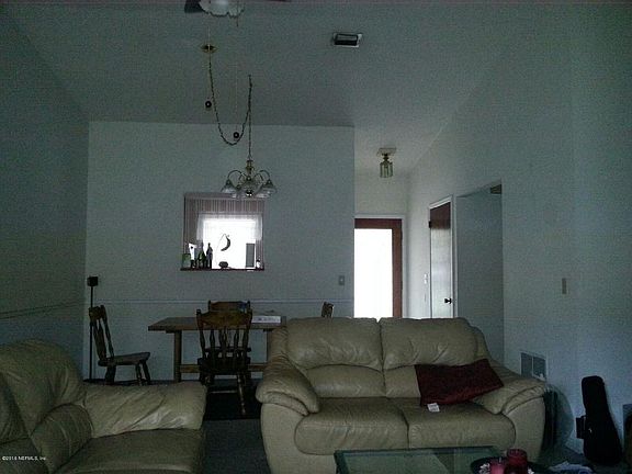 Living /Dining Room Conbo