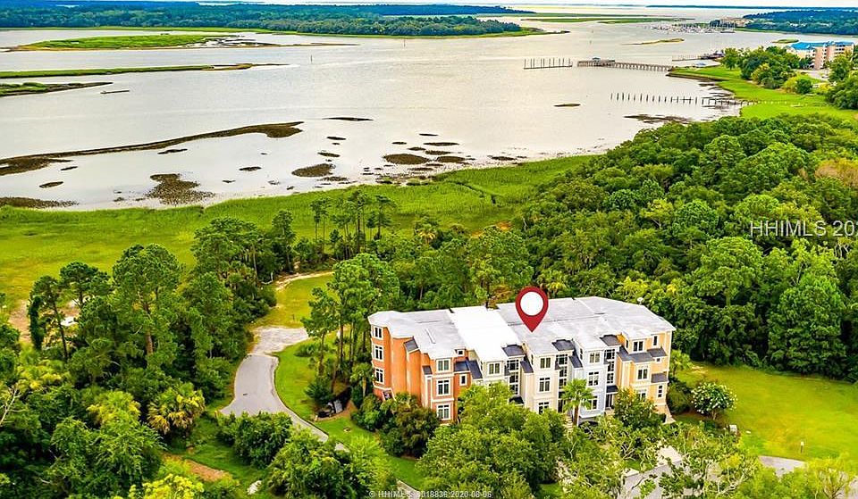 1st image of 42 Fuller Pointe Dr