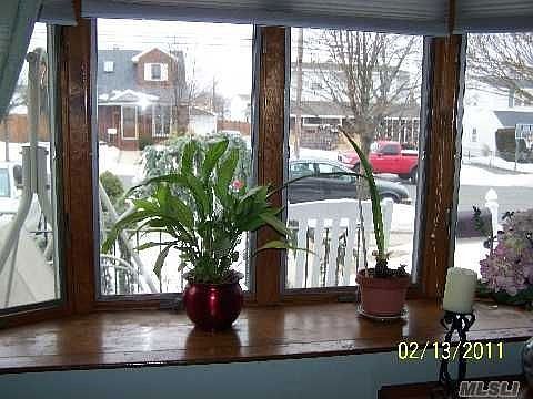 1st image of 890 Mirabelle Ave