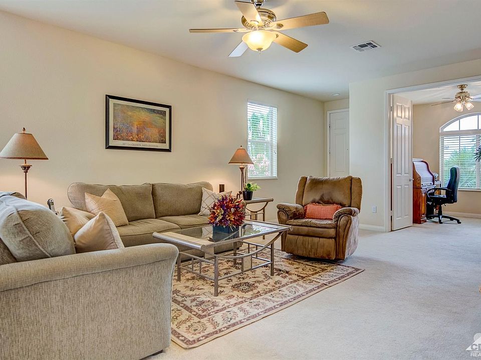1st image of 40146 Calle Las Positas