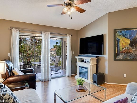 3rd image of 14860 Summerlin Woods Dr Unit 16