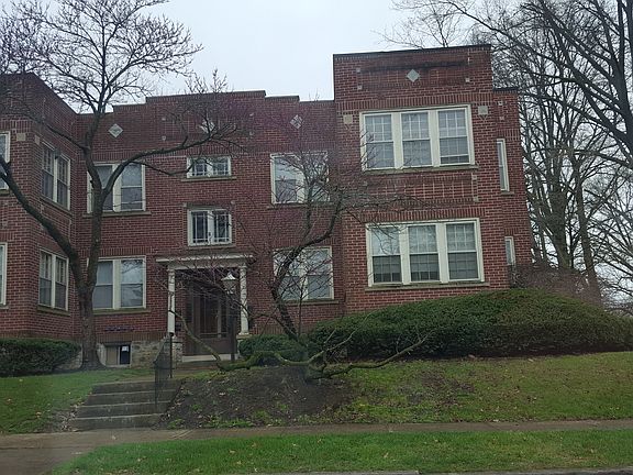 4th image of 247 Clinton Heights Ave APT D