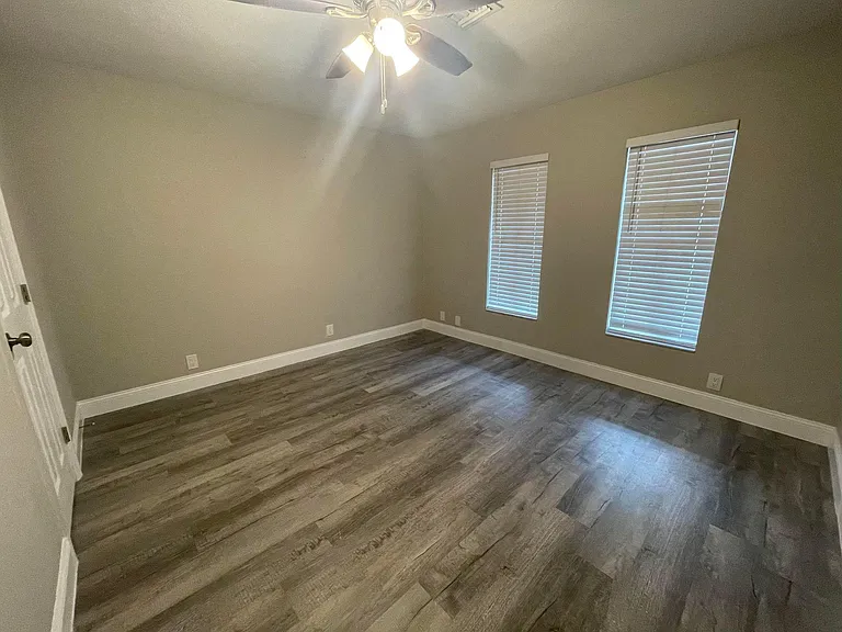 4703 Kelly Rd — Photo 26