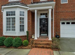 6345 Wakehurst Rd, Charlotte, NC 28226