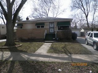 270 Holbrook Rd, Chicago Heights, IL 60411