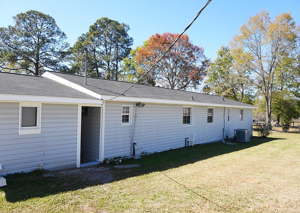 4270 Gloria Ave Waycross GA Zillow
