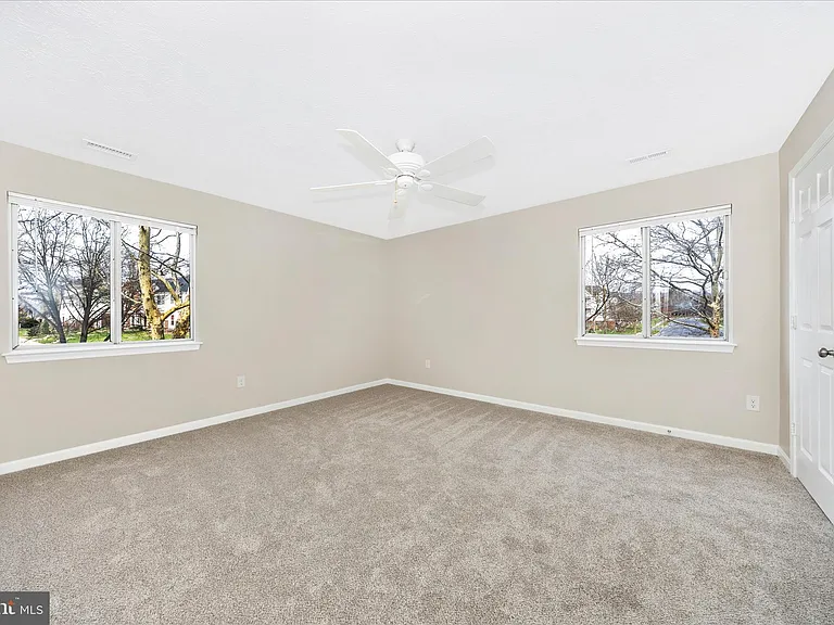 2112 Whitehall Rd #1C — Photo 36