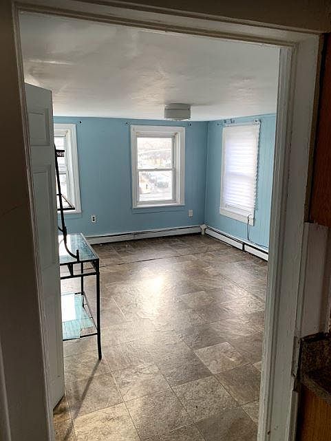 2nd image of 17 Merrick Rd APT C