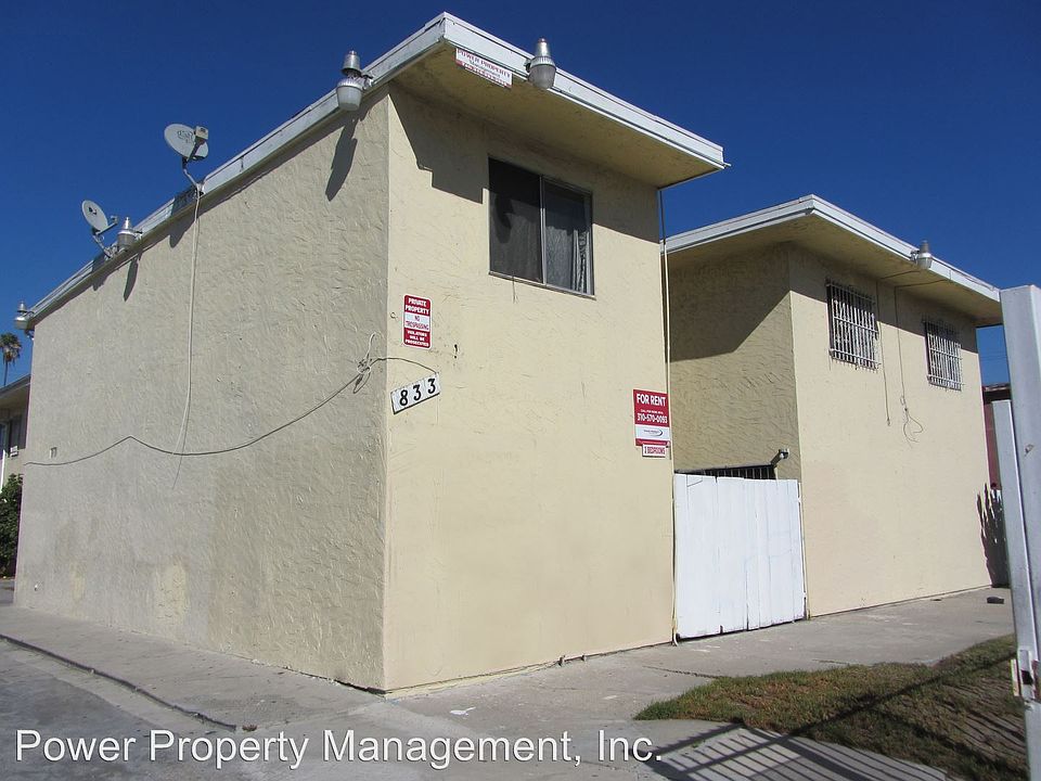 1st image of 833 W 82nd St APT 3