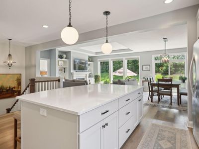 1078 Mehegan Ln, Saint Paul, MN, 55127