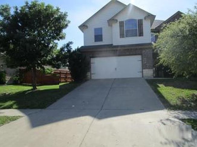 1st image of 6707 Golden Oak Ln