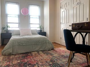 1427 R St NW APT 3, Washington, DC 20009