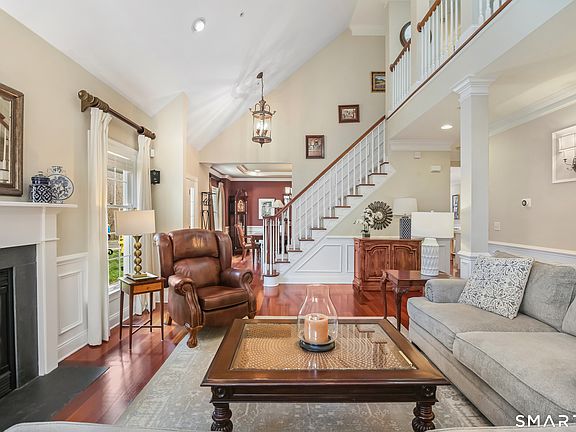 5th image of 638 Danbury Road #64