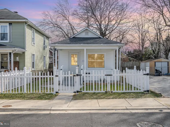 403 Orchard Ave, Baltimore, MD 21225