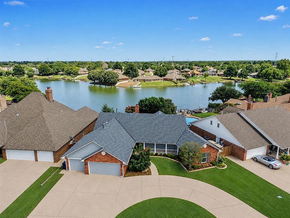 1st image of 10408 Mantle Dr