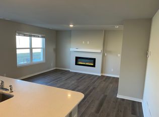 4118 Glenview St, Waukee, IA 50263