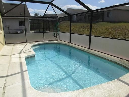 2nd image of 509 Hillcrest Dr