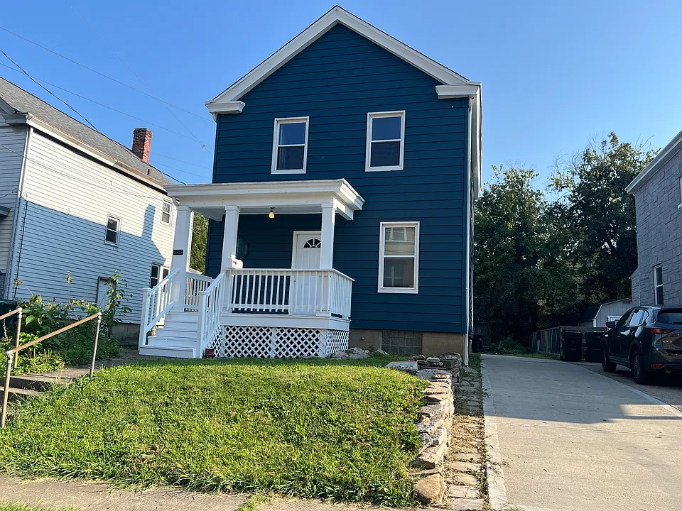 3343 Cardiff Ave