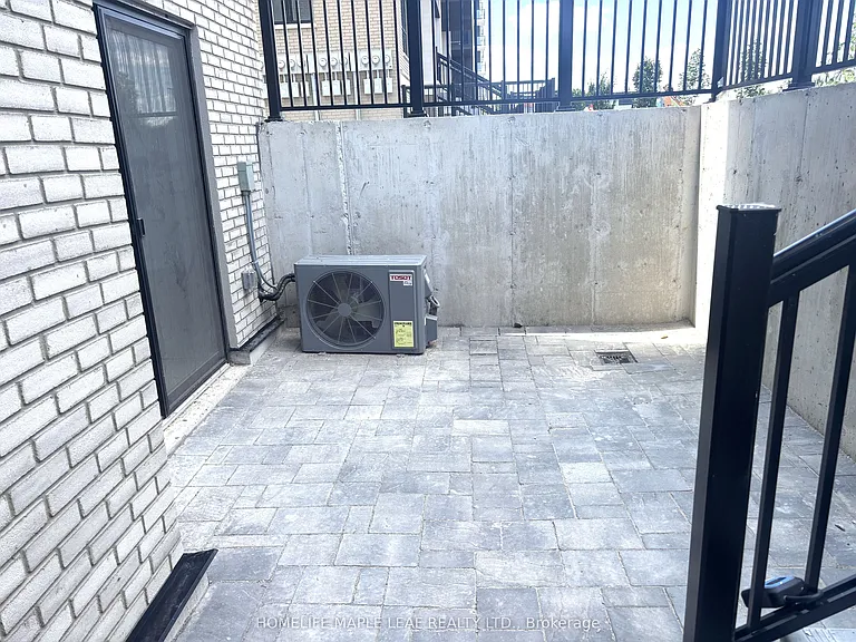 25 Palace St #Q32 — Photo 18