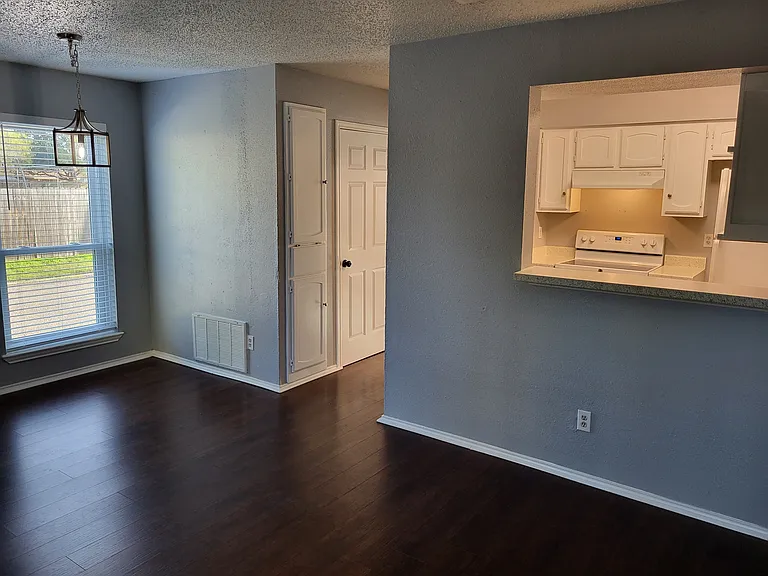6702 Everhart Rd #U104 — Photo 9