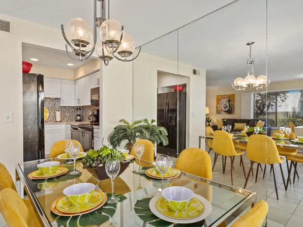 73330 Shadow Mountain Dr Unit 32, Palm Desert, CA 92260