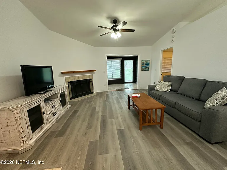 3110 Sea Hawk Dr — Photo 6