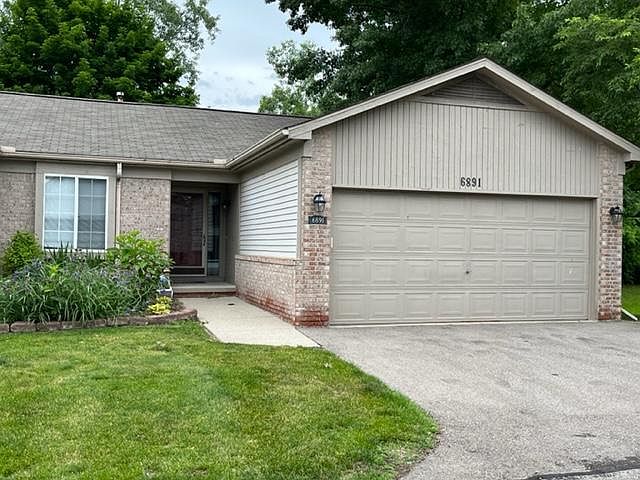 1st image of 6891 Deerhurst Dr