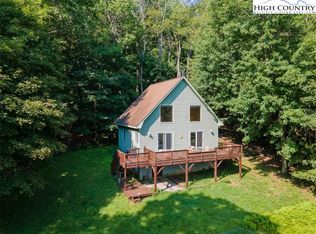 455 Foxs Gold Mine Rd, West Jefferson, NC 28694