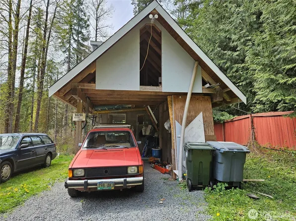 56206 344th Avenue Ct E, Ashford, WA 98304