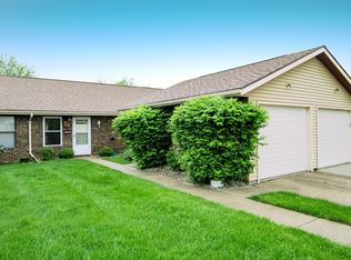 1514 Berkley Cir, Mishawaka, IN 46544