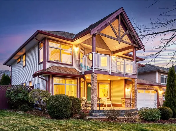 462 Poets Trail Dr, Nanaimo, BC V9R 7B1