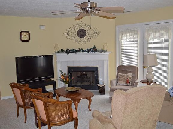 2nd image of 22620 Lenox Dr #710