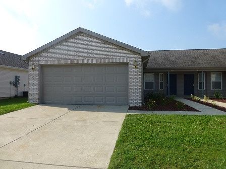 1st image of 3257 Mendel Dr