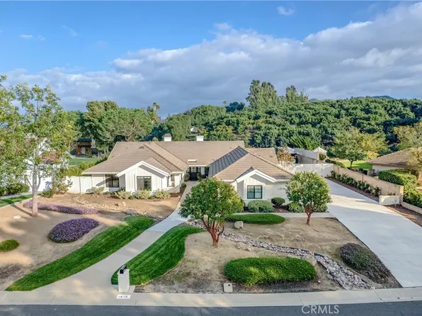 1810 Via Latina Dr, Camarillo, CA 93012